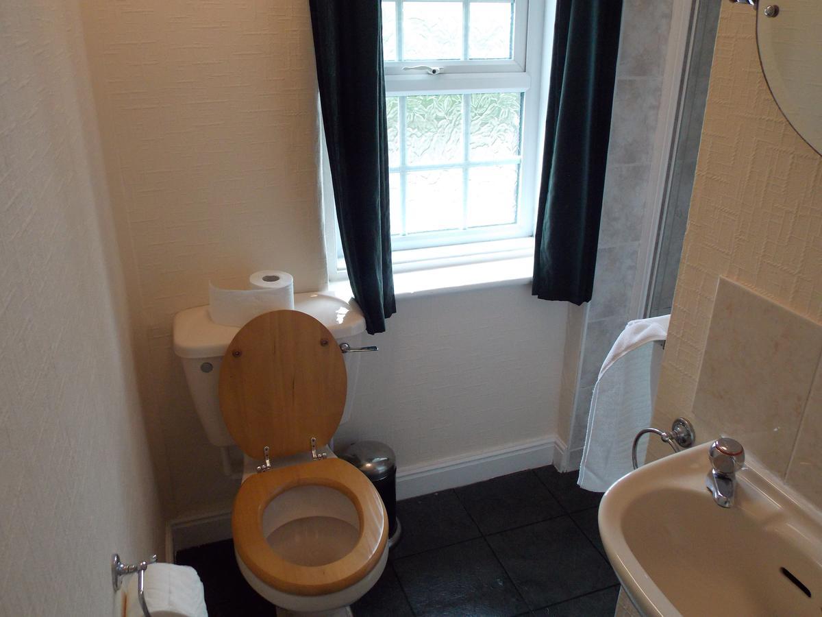 Cross Keys Hotel Canonbie Экстерьер фото