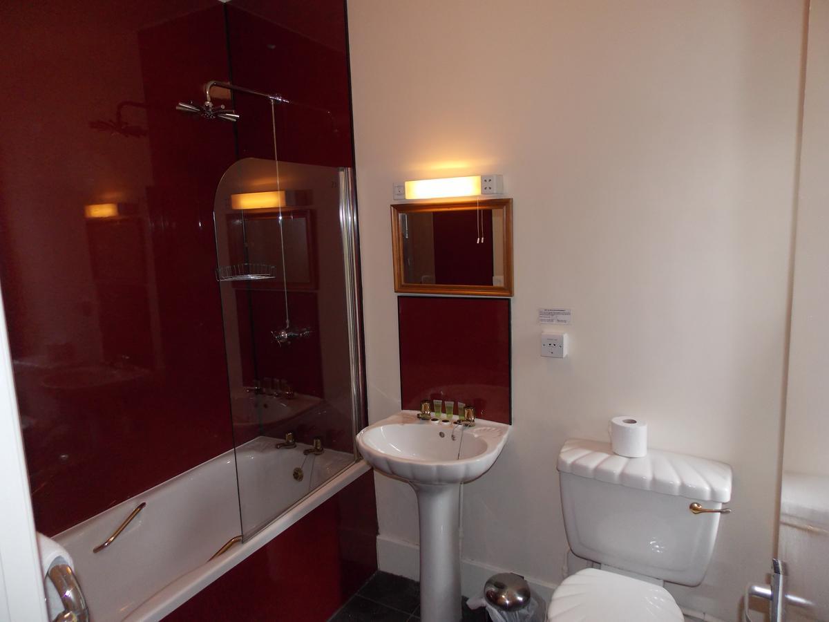 Cross Keys Hotel Canonbie Экстерьер фото
