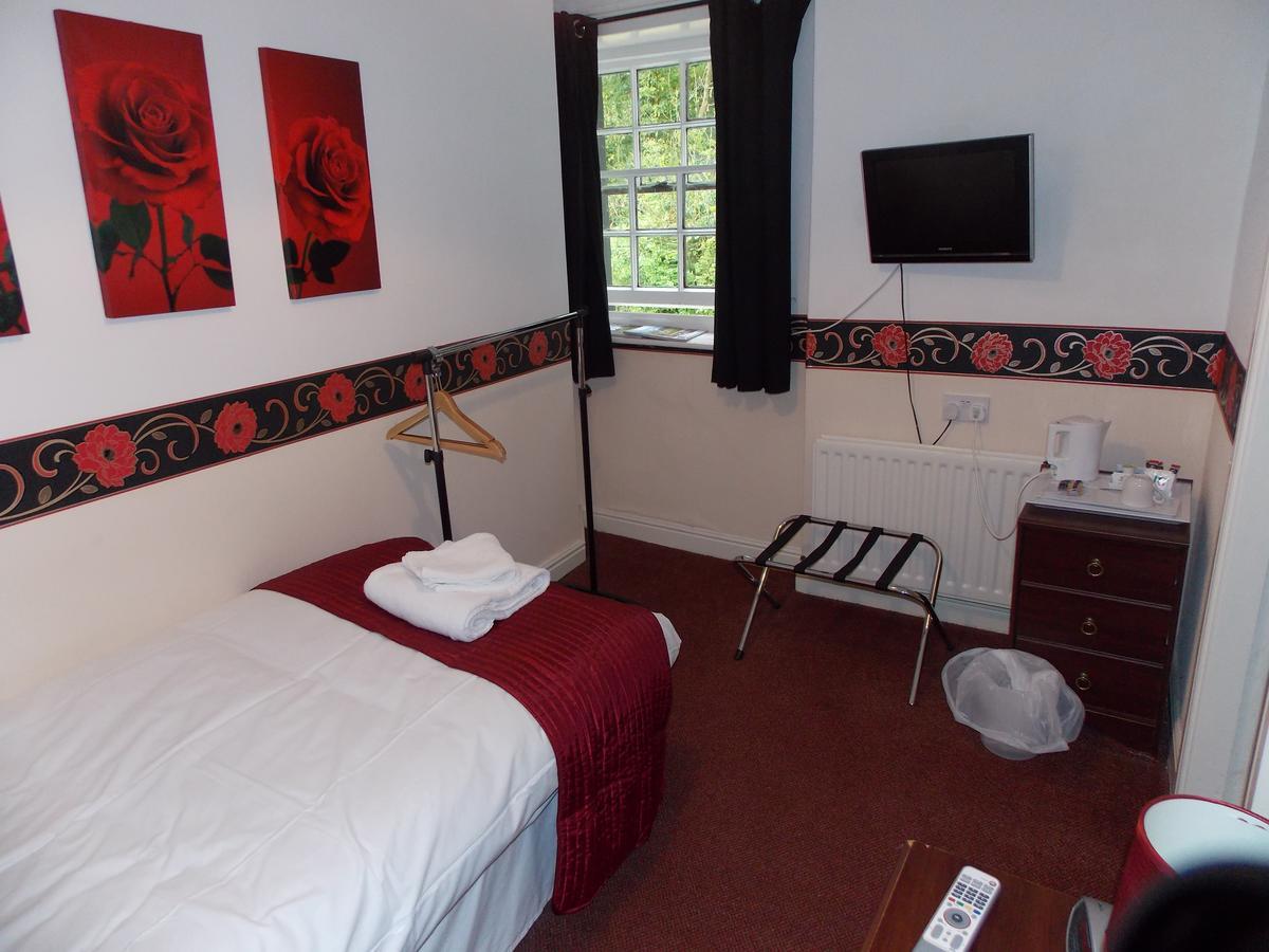 Cross Keys Hotel Canonbie Экстерьер фото